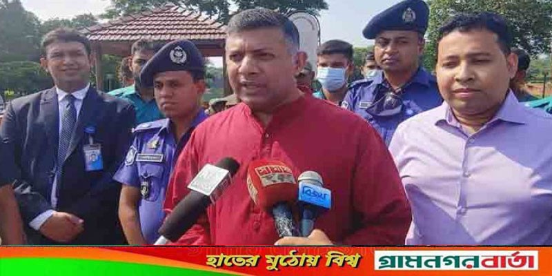 ‘ভারত সব সময় বাংলাদেশের পাশে দাঁড়িয়েছে, কোনও ব্যক্তির পাশে নয়’ ‘ভারত সব সময় বাংলাদেশের পাশে দাঁড়িয়েছে, কোনও ব্যক্তির পাশে নয়’