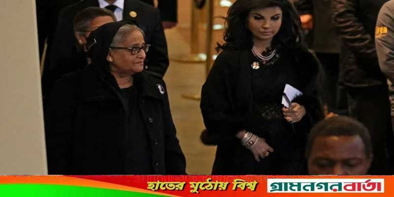 বাকিংহাম প্যালেসে রাজার অভ্যর্থনায় যোগ দিয়েছেন শেখ হাসিনা বাকিংহাম প্যালেসে রাজার অভ্যর্থনায় যোগ দিয়েছেন শেখ হাসিনা