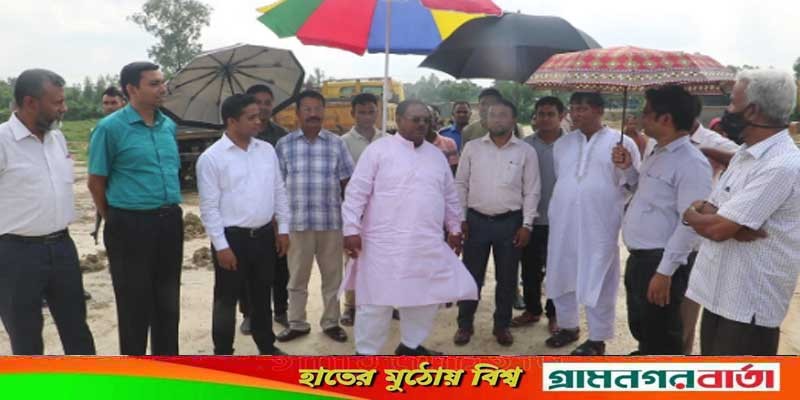 সার নিয়ে অস্থিরতা তৈরি করলে কেউ রেহাই পাবে না: খাদ্যমন্ত্রী সার নিয়ে অস্থিরতা তৈরি করলে কেউ রেহাই পাবে না: খাদ্যমন্ত্রী