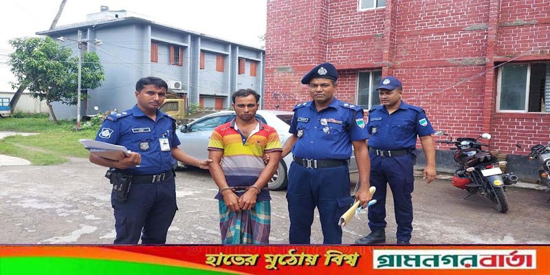 মামার ঘেরে মাছ চুরি দেখে ফেলায় পাহারাদারকে হত্যা মামার ঘেরে মাছ চুরি দেখে ফেলায় পাহারাদারকে হত্যা