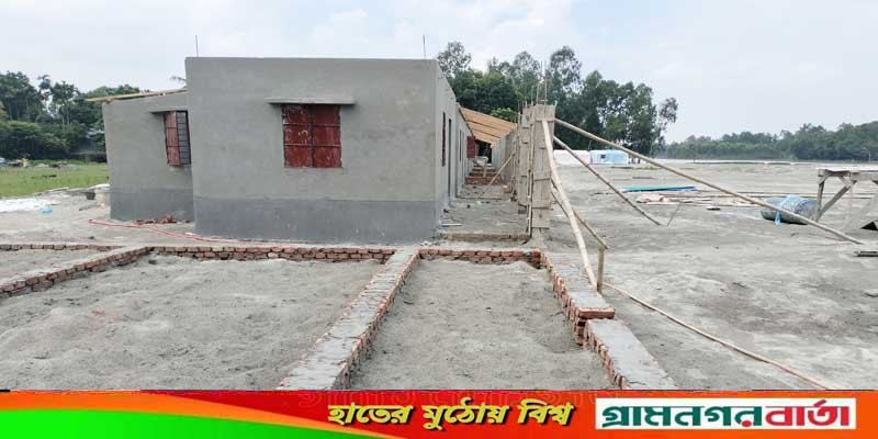 কালিহাতীতে দ্রুত গতিতে এগিয়ে চলছে আশ্রয়ন প্রকল্পের কাজ কালিহাতীতে দ্রুত গতিতে এগিয়ে চলছে আশ্রয়ন প্রকল্পের কাজ