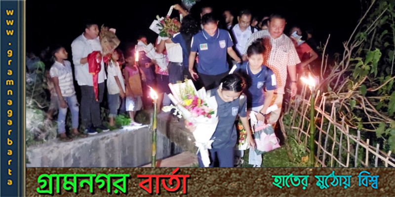 রাঙামাটিতে মশাল দিয়ে বরণ করা হয়েছে সাফ জয়ীদের রাঙামাটিতে মশাল দিয়ে বরণ করা হয়েছে সাফ জয়ীদের