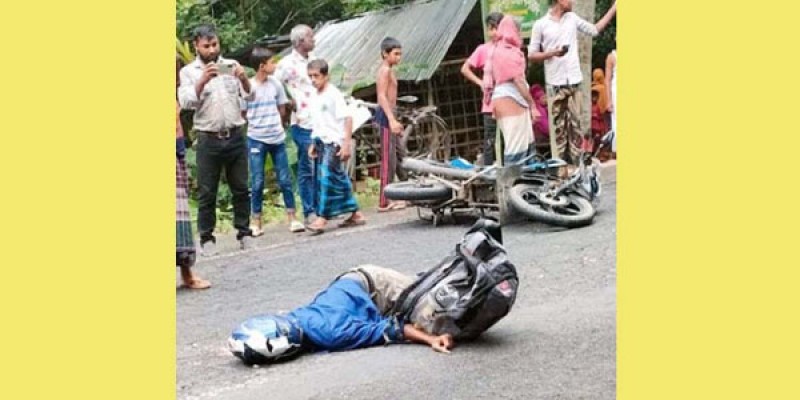 বাগেরহাটে কাভার্ডভ্যান চাপায় কলেজছাত্র নিহত বাগেরহাটে কাভার্ডভ্যান চাপায় কলেজছাত্র নিহত