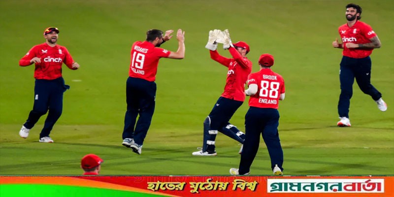 পাকিস্তানকে ধসিয়ে ঐতিহাসিক সিরিজ জয় ইংল্যান্ডের পাকিস্তানকে ধসিয়ে ঐতিহাসিক সিরিজ জয় ইংল্যান্ডের