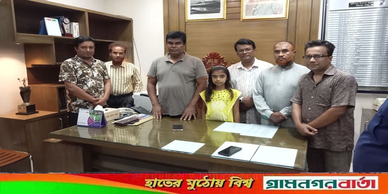 শিবগঞ্জ ওসির সাথে জাতীয় অনলাইন প্রেস ক্লাবের সৌজন্যে সাক্ষাৎ শিবগঞ্জ ওসির সাথে জাতীয় অনলাইন প্রেস ক্লাবের সৌজন্যে সাক্ষাৎ