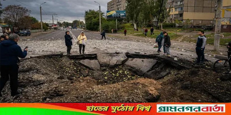 রুশ ক্ষেপণাস্ত্র হামলার পর ইইউতে বিদ্যুৎ রপ্তানি বন্ধ করছে ইউক্রেন রুশ ক্ষেপণাস্ত্র হামলার পর ইইউতে বিদ্যুৎ রপ্তানি বন্ধ করছে ইউক্রেন