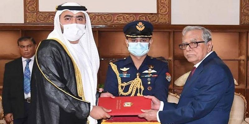 আমিরাতে আরও বাংলাদেশি জনবল নিয়োগের আহ্বান জানালেন রাষ্ট্রপতি আমিরাতে আরও বাংলাদেশি জনবল নিয়োগের আহ্বান জানালেন রাষ্ট্রপতি
