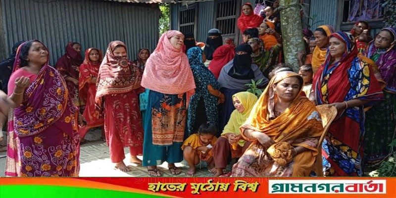 মুন্সিগঞ্জে আওয়ামীলীগের দুই গ্রুপের সংঘর্ষে নিহতের বাড়িতে শোকের মাতম মুন্সিগঞ্জে আওয়ামীলীগের দুই গ্রুপের সংঘর্ষে নিহতের বাড়িতে শোকের মাতম