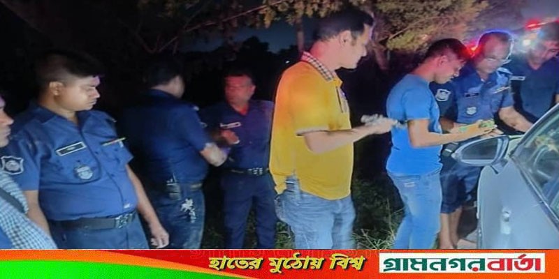মহাসড়কে ডাকাতির সময় পুলিশের সঙ্গে গোলাগুলি, আহত চারজন মহাসড়কে ডাকাতির সময় পুলিশের সঙ্গে গোলাগুলি, আহত চারজন