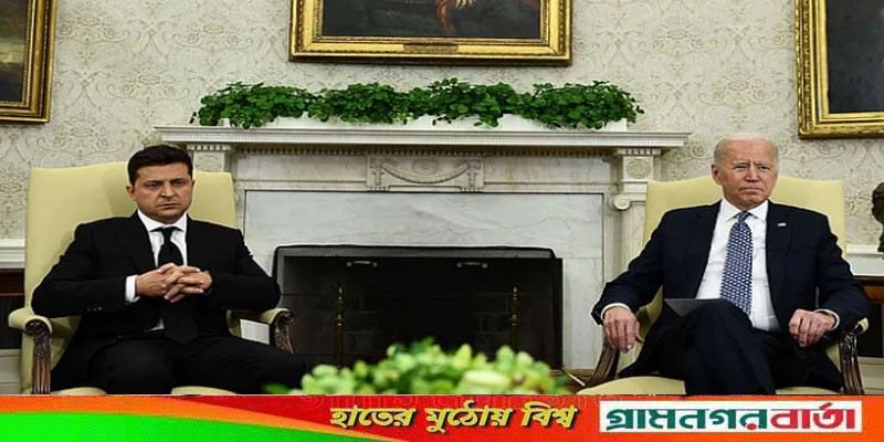 জেলেনস্কির সঙ্গে ফোনালাপে মেজাজ হারান জো বাইডেন জেলেনস্কির সঙ্গে ফোনালাপে মেজাজ হারান জো বাইডেন
