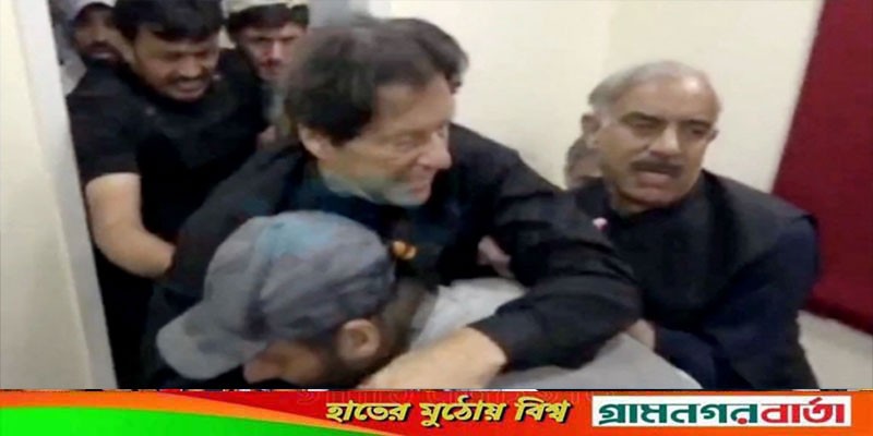গুলিবিদ্ধ ইমরান খানের অবস্থা স্থিতিশীল গুলিবিদ্ধ ইমরান খানের অবস্থা স্থিতিশীল