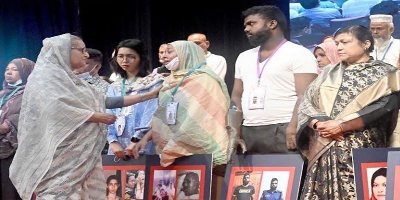 বিএনপি-জামায়াতের অগ্নিসন্ত্রাস যেন ফিরে না আসে, সবাই সতর্ক থাকুন: প্রধানমন্ত্রী বিএনপি-জামায়াতের অগ্নিসন্ত্রাস যেন ফিরে না আসে, সবাই সতর্ক থাকুন: প্রধানমন্ত্রী