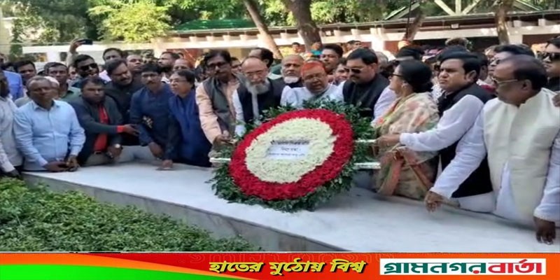 জাতির পিতার সমাধিতে শাহাদাব আকবর লাবু চৌধুরী এমপির শ্রদ্ধা জাতির পিতার সমাধিতে শাহাদাব আকবর লাবু চৌধুরী এমপির শ্রদ্ধা