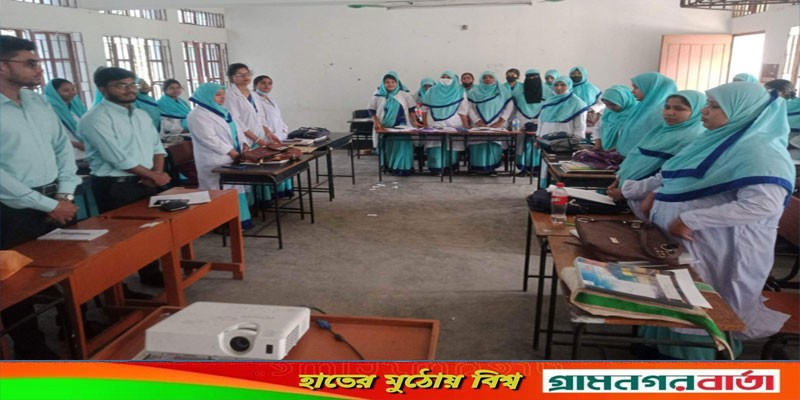 প্রধান শিক্ষকের উপর হামলা, ফুসে উঠছে শিক্ষক সমাজ প্রধান শিক্ষকের উপর হামলা, ফুসে উঠছে শিক্ষক সমাজ