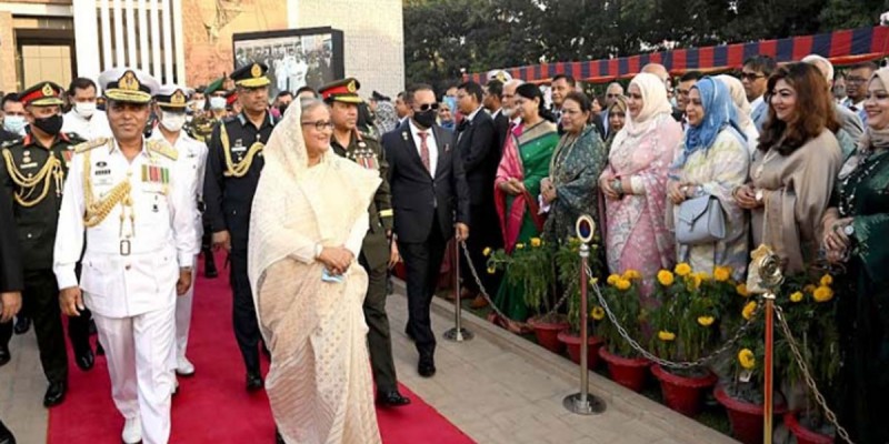 সকলের সহযোগিতায় সংকট মোকাবিলা করে দেশ এগিয়ে যাবে, প্রত্যাশা প্রধানমন্ত্রীর সকলের সহযোগিতায় সংকট মোকাবিলা করে দেশ এগিয়ে যাবে, প্রত্যাশা প্রধানমন্ত্রীর