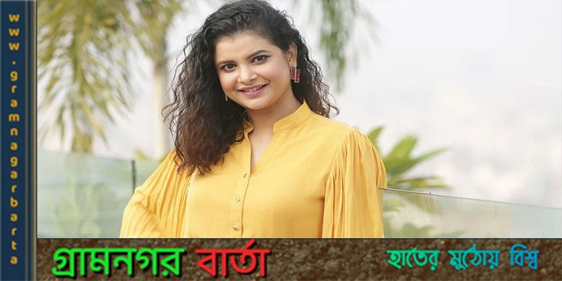 দিল্লী থেকে দোয়া চাইলেন শবনম ফারিয়া দিল্লী থেকে দোয়া চাইলেন শবনম ফারিয়া