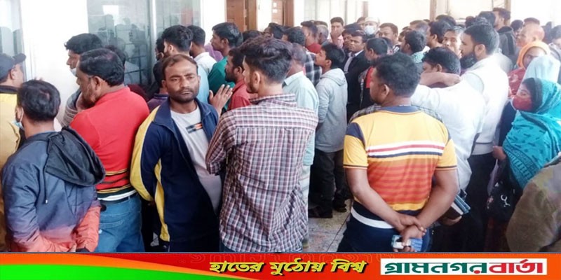 ঋণের মামলায় জামিন পেলেন সেই ১২ কৃষক ঋণের মামলায় জামিন পেলেন সেই ১২ কৃষক