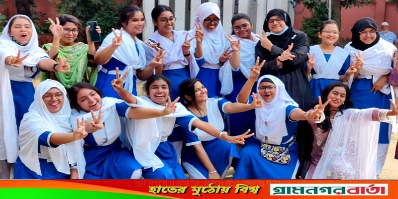 চলতি বছরে এসএসসিতে জিপিএ–৫ পেয়েছে ২,৬৯,৬০২ জন চলতি বছরে এসএসসিতে জিপিএ–৫ পেয়েছে ২,৬৯,৬০২ জন
