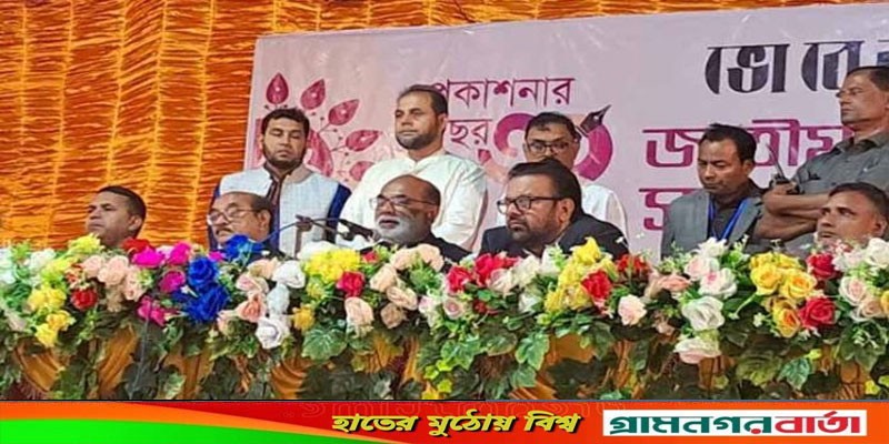 প্রধানমন্ত্রী সংবাদপত্রের জন্যই তথ্য অধিকার আইন পাস করেছে প্রধানমন্ত্রী সংবাদপত্রের জন্যই তথ্য অধিকার আইন পাস করেছে