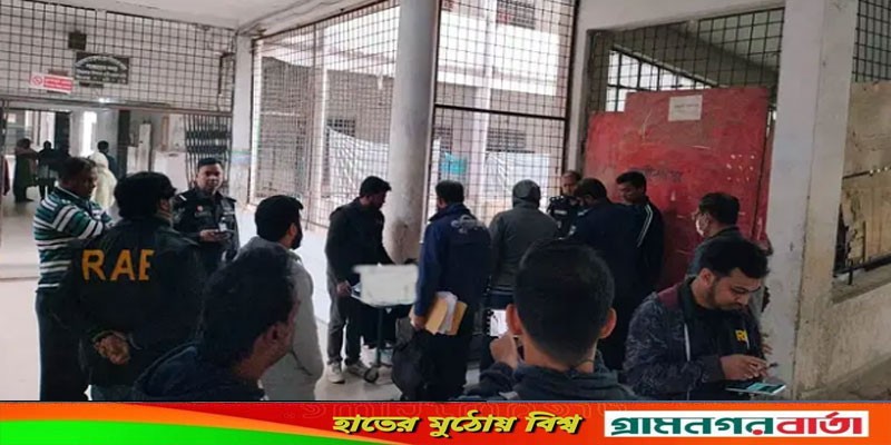 সড়কে ঝরলো দুই র্যাব সদস্যসহ ৩ জনের প্রাণ সড়কে ঝরলো দুই র্যাব সদস্যসহ ৩ জনের প্রাণ