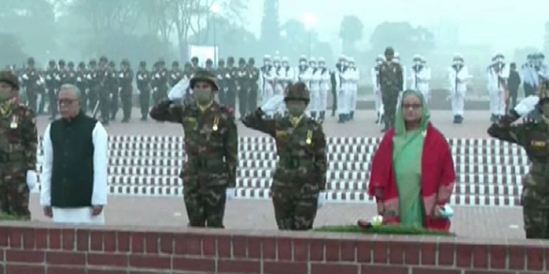 জাতীয় স্মৃতিসৌধে রাষ্ট্রপ্রতি ও প্রধানমন্ত্রীর শ্রদ্ধা জাতীয় স্মৃতিসৌধে রাষ্ট্রপ্রতি ও প্রধানমন্ত্রীর শ্রদ্ধা