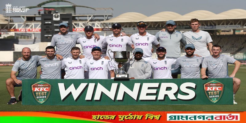 ইতিহাসে প্রথমবার নিজ দেশে হোয়াইটওয়াশের ‘লজ্জার রেকর্ডে’ পাকিস্তান ইতিহাসে প্রথমবার নিজ দেশে হোয়াইটওয়াশের ‘লজ্জার রেকর্ডে’ পাকিস্তান