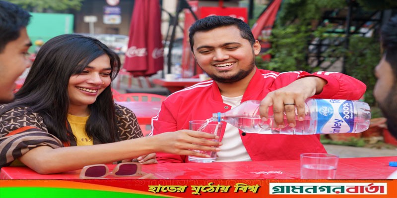 কোকা-কোলা বাংলাদেশে নিয়ে এলো ১০০% রিসাইক্লেবল পিইটি বোতল কোকা-কোলা বাংলাদেশে নিয়ে এলো ১০০% রিসাইক্লেবল পিইটি বোতল