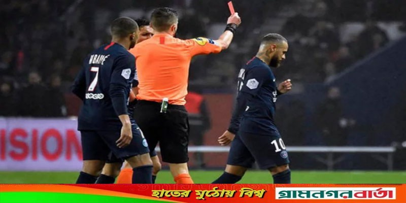 অভিনয় করতে গিয়ে লাল কার্ড পেলেন নেইমার, পিএসজির নাটকীয় জয় অভিনয় করতে গিয়ে লাল কার্ড পেলেন নেইমার, পিএসজির নাটকীয় জয়