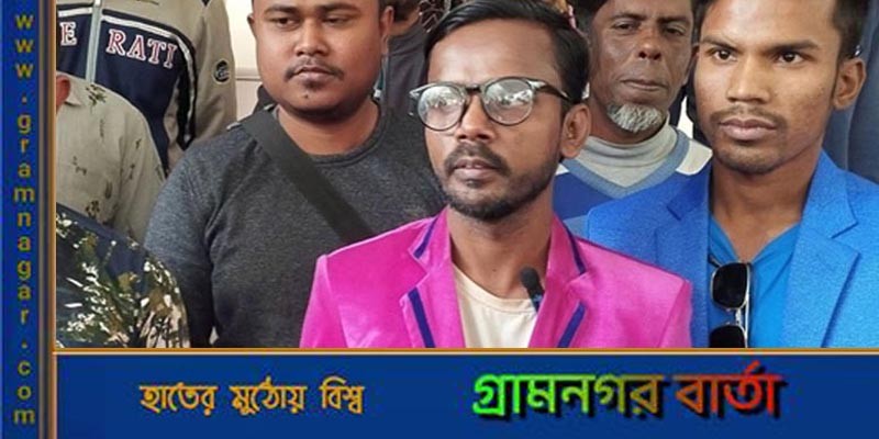 একতারায় সুর উঠেছিল, বাজতে দেওয়া হলো না : হিরো আলম একতারায় সুর উঠেছিল, বাজতে দেওয়া হলো না : হিরো আলম