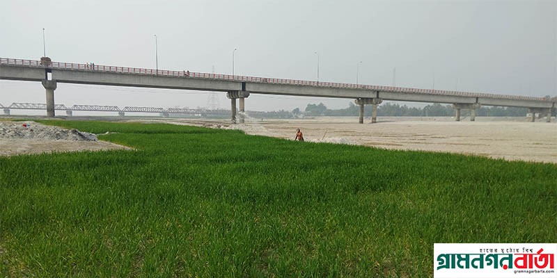 ভারতে বাঁধ নির্মানের ফলে খরস্রোতা তিস্তা নদী কংকালসার ভারতে বাঁধ নির্মানের ফলে খরস্রোতা তিস্তা নদী কংকালসার