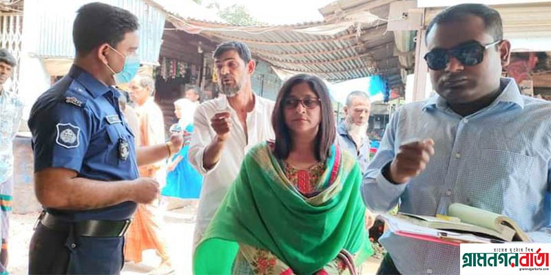 শ্রীনগরে বিভিন্ন অনিয়মের অভিযোগে ৪টি প্রতিষ্ঠানকে ভোক্তা অধিদপ্তরের জরিমানা শ্রীনগরে বিভিন্ন অনিয়মের অভিযোগে ৪টি প্রতিষ্ঠানকে ভোক্তা অধিদপ্তরের জরিমানা
