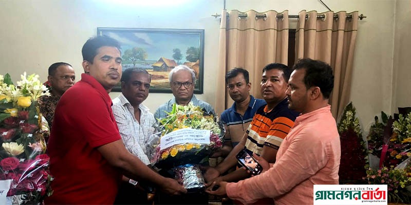 সদ্য কারামুক্ত রিজভী আহমেদের সাথে নাগরিক অধিকার আন্দোলন নেতৃবৃন্দের সৌজন্য সাক্ষাত সদ্য কারামুক্ত রিজভী আহমেদের সাথে নাগরিক অধিকার আন্দোলন নেতৃবৃন্দের সৌজন্য সাক্ষাত