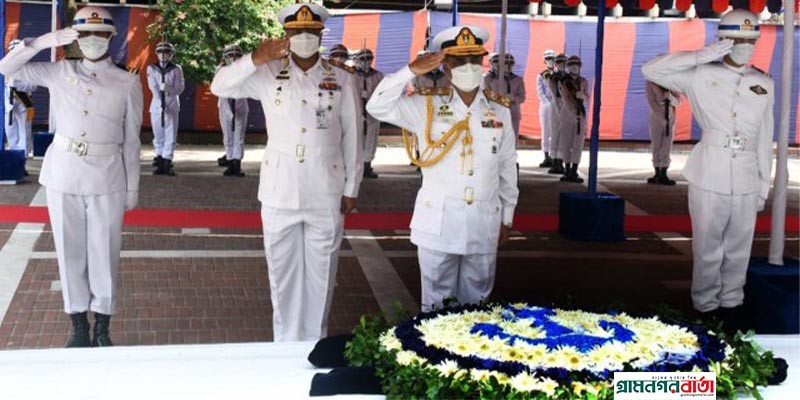 বঙ্গবন্ধুর সমাধিতে নৌবাহিনী প্রধানের শ্রদ্ধা বঙ্গবন্ধুর সমাধিতে নৌবাহিনী প্রধানের শ্রদ্ধা