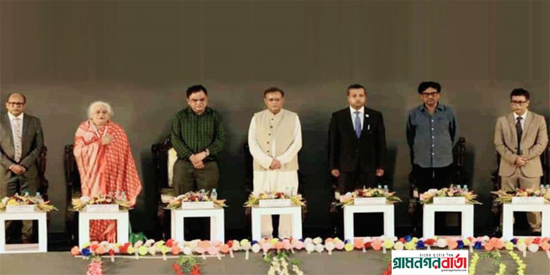 কাঁটাতার ছিঁড়তে পারেনি নাড়ির বন্ধন: তথ্যমন্ত্রী কাঁটাতার ছিঁড়তে পারেনি নাড়ির বন্ধন: তথ্যমন্ত্রী