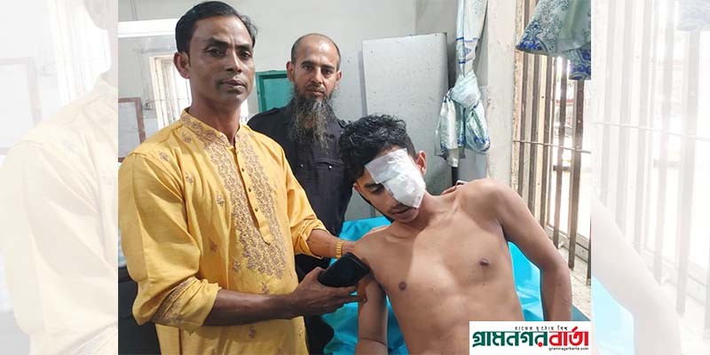 সিরাজদিখানে সাংবাদিকের সহায়তায় উদ্ধার হল মোটরসাইকেল আরোহী সিরাজদিখানে সাংবাদিকের সহায়তায় উদ্ধার হল মোটরসাইকেল আরোহী