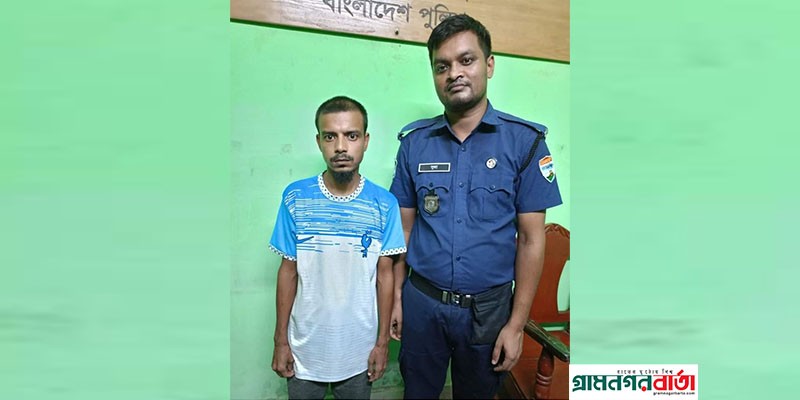 ট্রেনের টিকিট কালোবাজারে বিক্রির দায়ে গ্রেফতার-১ ট্রেনের টিকিট কালোবাজারে বিক্রির দায়ে গ্রেফতার-১