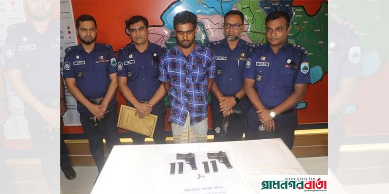 বগুড়ায় বিদেশি পিস্তলসহ আটক ১ বগুড়ায় বিদেশি পিস্তলসহ আটক ১