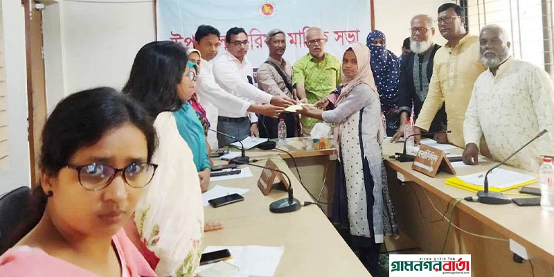 রংপুরের মেধাবী ছাত্রীর পাশে দাড়ালেন আমেরিকা প্রবাসী গোলাম রাব্বানী রংপুরের মেধাবী ছাত্রীর পাশে দাড়ালেন আমেরিকা প্রবাসী গোলাম রাব্বানী