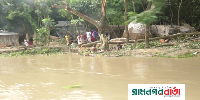 মাদারীপুর জেলার বিভিন্ন নদের ভাংগনে আতংকে দিন কাটাচ্ছে জেলাবাসী মাদারীপুর জেলার বিভিন্ন নদের ভাংগনে আতংকে দিন কাটাচ্ছে জেলাবাসী