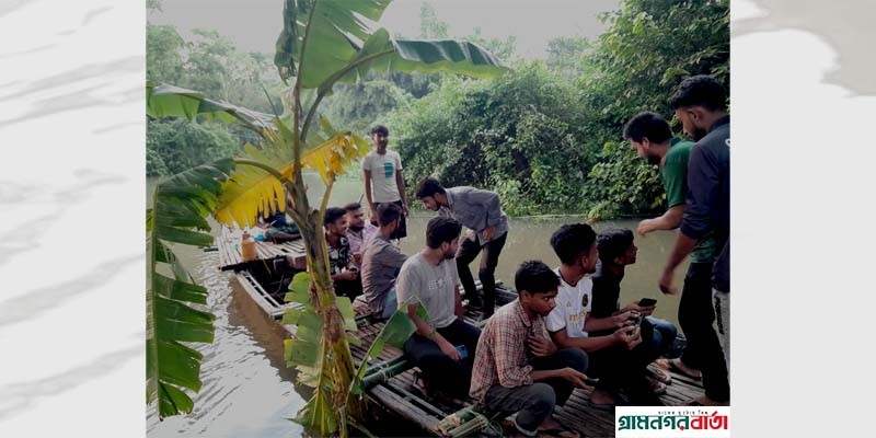 বগুড়ার নন্দীগ্রামে মিনি সুন্দরবন দেখতে দর্শনার্থীদের উপচে পড়া ভিড় বগুড়ার নন্দীগ্রামে মিনি সুন্দরবন দেখতে দর্শনার্থীদের উপচে পড়া ভিড়