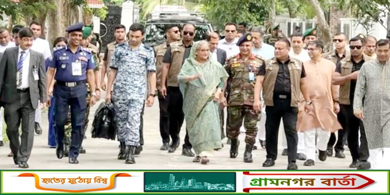প্রটোকল ভেঙে আধা কিলোমিটার হেঁটে সভায় গেলেন প্রধানমন্ত্রী প্রটোকল ভেঙে আধা কিলোমিটার হেঁটে সভায় গেলেন প্রধানমন্ত্রী
