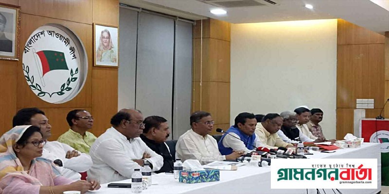 লজ্জা-শরম ভেঙে পদ্মা সেতুর ট্রেনে উঠুন, টিকিট আমরাই কেটে দেব লজ্জা-শরম ভেঙে পদ্মা সেতুর ট্রেনে উঠুন, টিকিট আমরাই কেটে দেব
