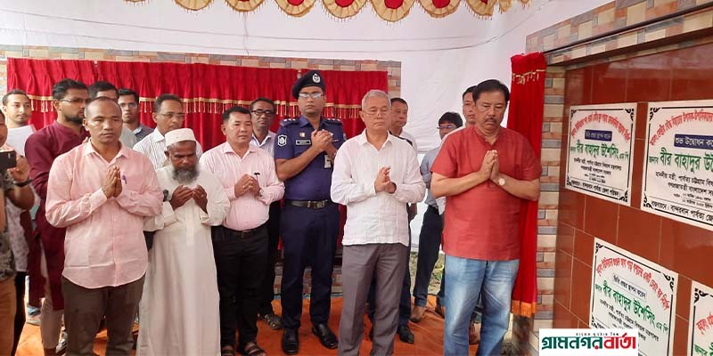 প্রধানমন্ত্রীর গতিশীল নেতৃত্বেই বাংলাদেশ আজ উন্নয়ন অগ্রযাত্রায় বিশ্বের রোল মডেল হিসেবে স্বীকৃত-পার্বত্য মন্ত্রী বীর বাহাদুর প্রধানমন্ত্রীর গতিশীল নেতৃত্বেই বাংলাদেশ আজ উন্নয়ন অগ্রযাত্রায় বিশ্বের রোল মডেল হিসেবে স্বীকৃত-পার্বত্য মন্ত্রী বীর বাহাদুর