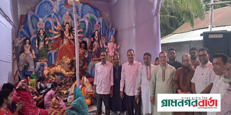 সিরাজদিখানে বিভিন্ন পূজা মন্ডপ পরিদর্শন করলেন আবুবকর সিদ্দিক সিরাজদিখানে বিভিন্ন পূজা মন্ডপ পরিদর্শন করলেন আবুবকর সিদ্দিক