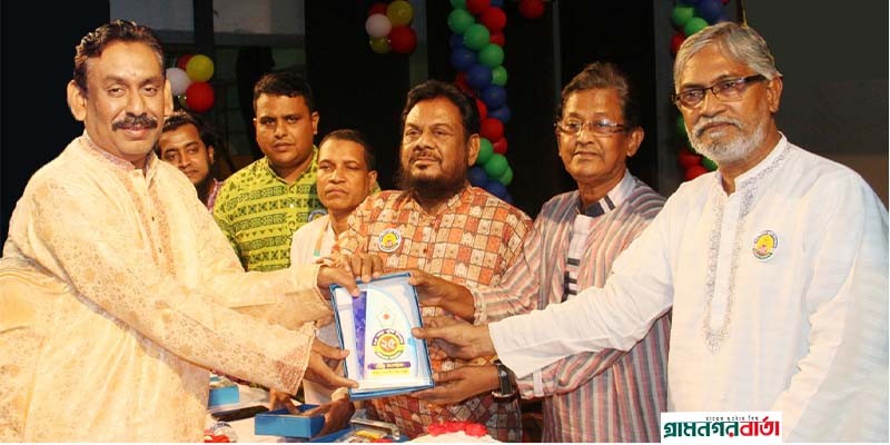 কবিসংসদ বাংলাদেশ সম্মাননা পদক পেলেন লায়ন গনি মিয়া বাবুল কবিসংসদ বাংলাদেশ সম্মাননা পদক পেলেন লায়ন গনি মিয়া বাবুল