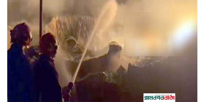 গাজীপুরের কালিয়াকৈর কোয়ালিটি টেক্সলাইন কারখানায় অগ্নিকান্ড গাজীপুরের কালিয়াকৈর কোয়ালিটি টেক্সলাইন কারখানায় অগ্নিকান্ড