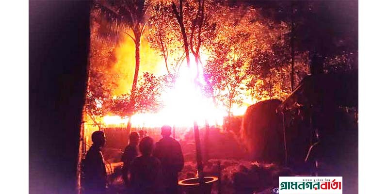 কাউনিয়ার শহীদবাগে আগুনে ৯টি বসতঘর পুড়ে ছাই কাউনিয়ার শহীদবাগে আগুনে ৯টি বসতঘর পুড়ে ছাই