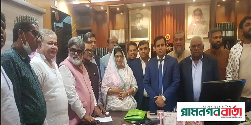 মুন্সিগঞ্জ-২ আসনের নৌকার মনোনয়ন পত্র জমা দিলেন সাগুফতা ইয়াসমিন এমিলি মুন্সিগঞ্জ-২ আসনের নৌকার মনোনয়ন পত্র জমা দিলেন সাগুফতা ইয়াসমিন এমিলি