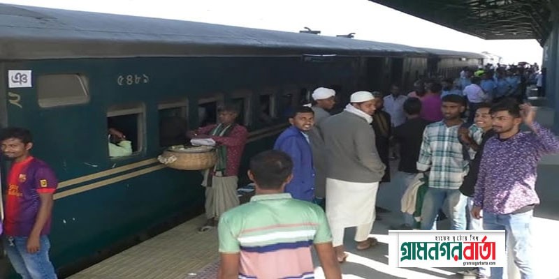 পদ্মা সেতু হয়ে খুলনা-ঢাকা রুটে কমিউটার ট্রেন চলাচল শুরু পদ্মা সেতু হয়ে খুলনা-ঢাকা রুটে কমিউটার ট্রেন চলাচল শুরু