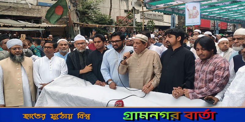 ‘বাবার কাঁধে সন্তানের লাশ’ কত ভারী তা বুঝতে পারছি : মায়া চৌধুরী ‘বাবার কাঁধে সন্তানের লাশ’ কত ভারী তা বুঝতে পারছি : মায়া চৌধুরী